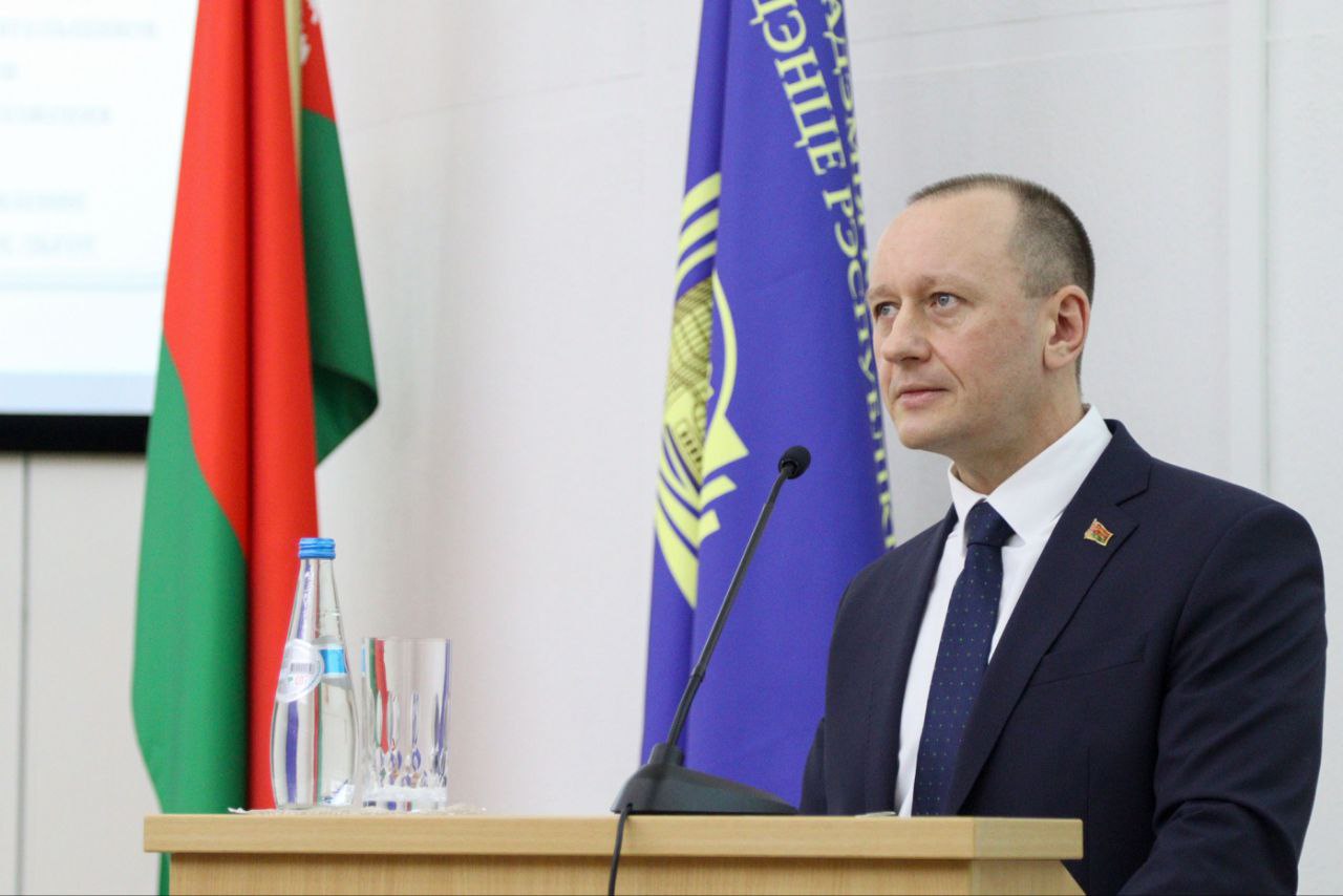 10 октября 2025 года Министр по налогам и сборам Дмитрий Кийко выступил с лекцией в Академии управления при Президенте Республики Беларусь